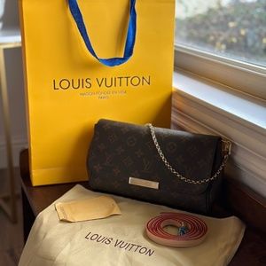 Louis Vuitton chain bag